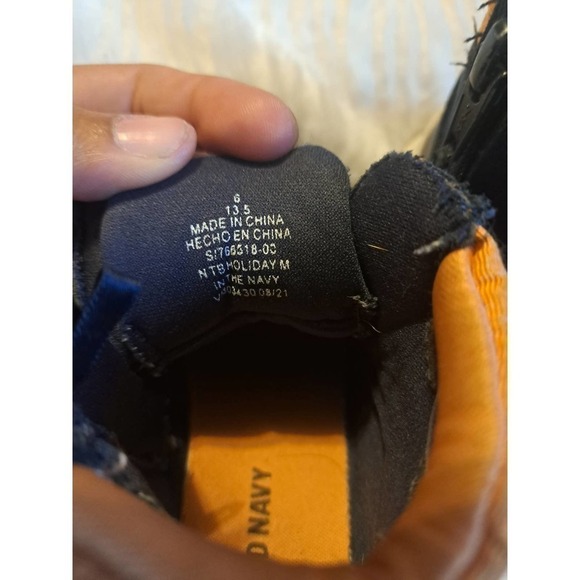 Old Navy Boots - Picture 4 of 4